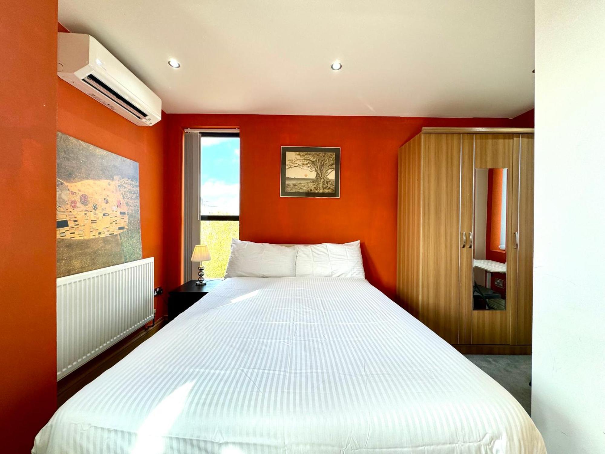 Chic 1 Bedroom Apartment Central London By Wild ภายนอก รูปภาพ