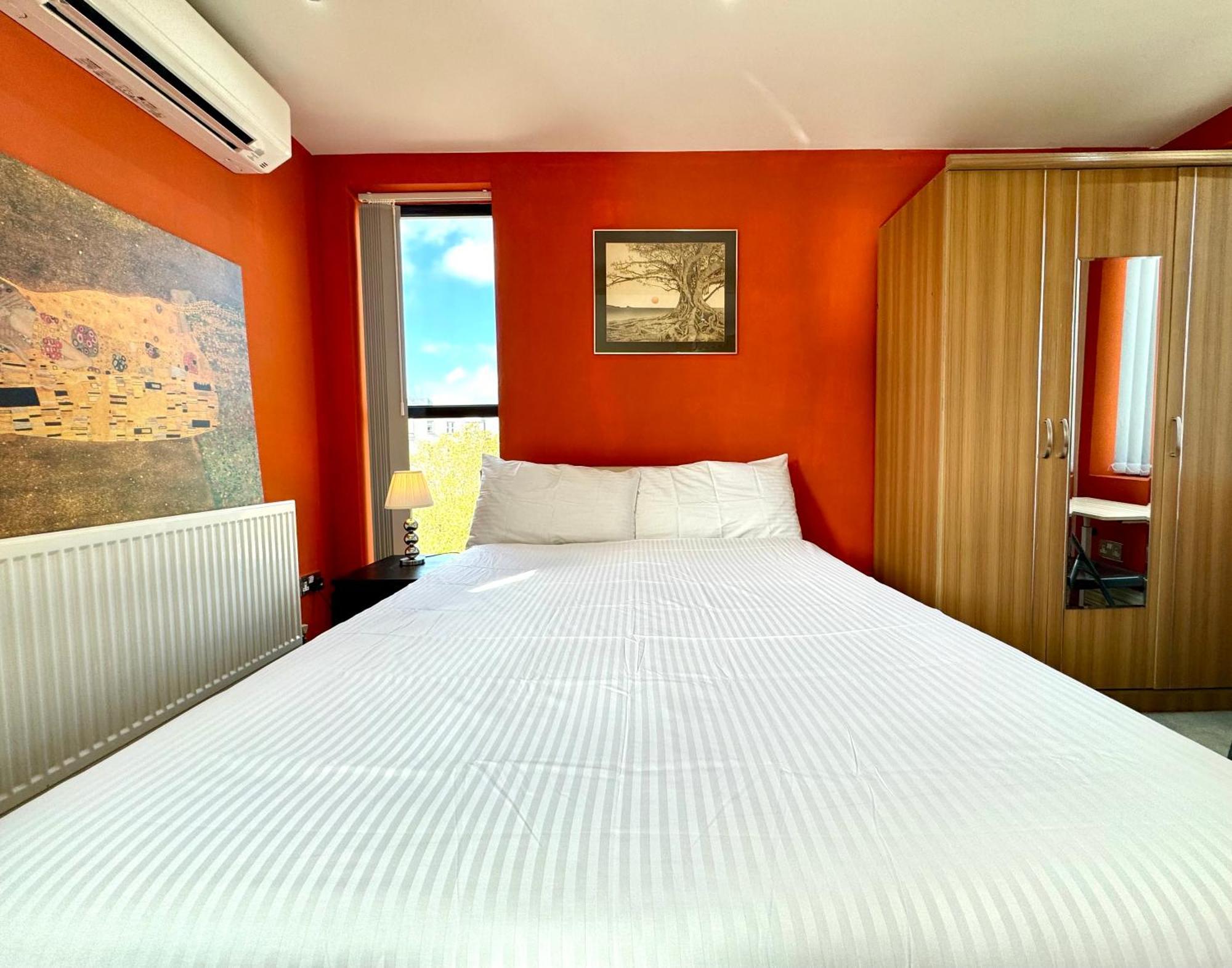 Chic 1 Bedroom Apartment Central London By Wild ภายนอก รูปภาพ