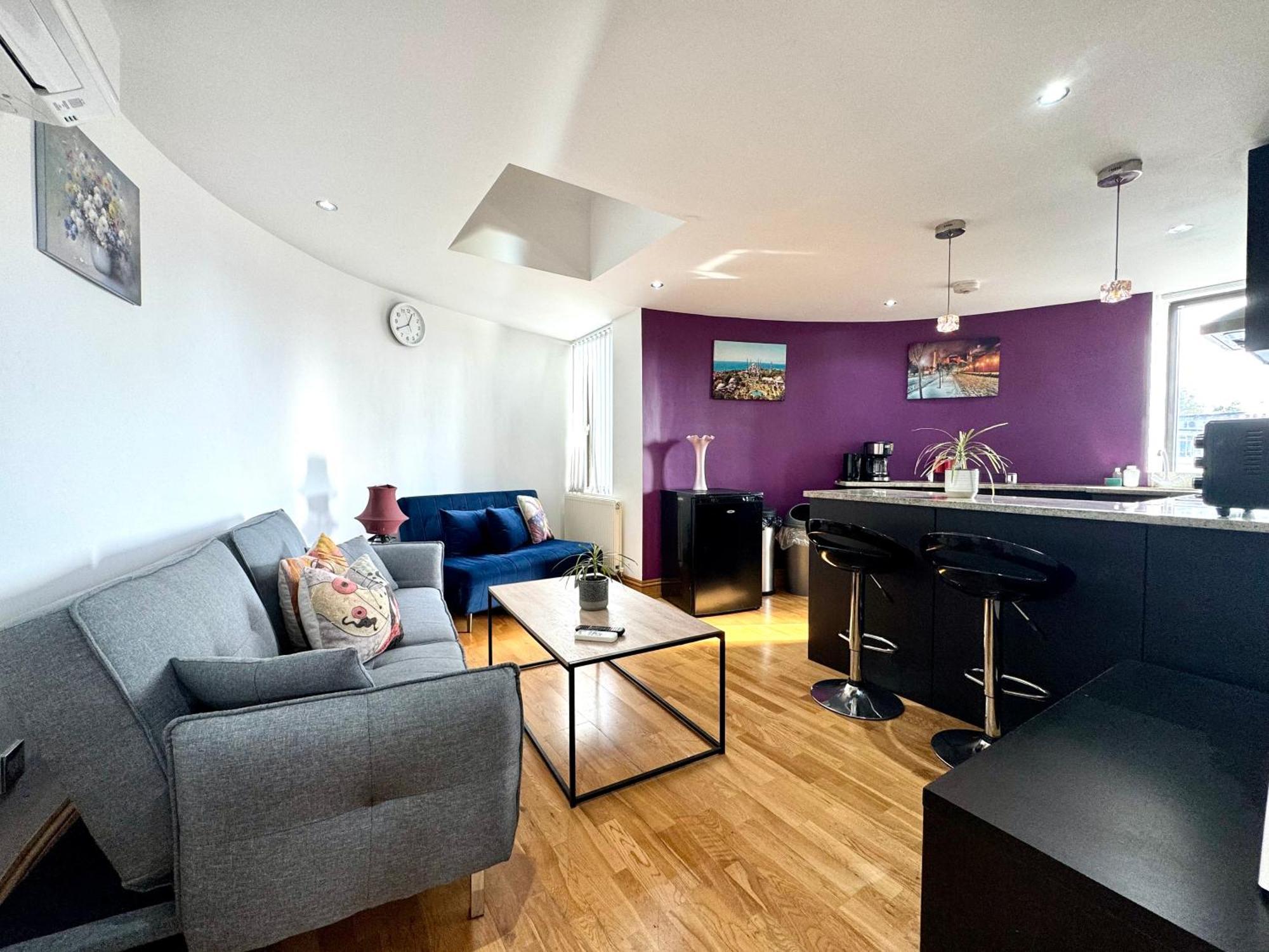 Chic 1 Bedroom Apartment Central London By Wild ภายนอก รูปภาพ